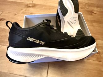 Descente Delta Pro  Black Shoes Boy Size 7 Youth