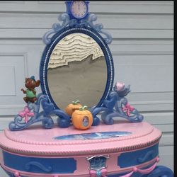 Vintage Cinderella Tocador No Tiene Luz