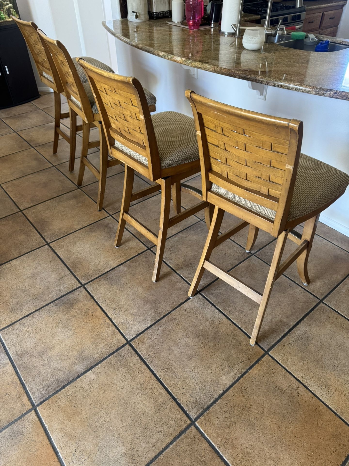 Heavy Duty Swivel Bar Stools