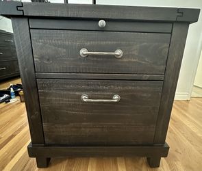 Jaxon Espresso 2-Drawer Nightstand
