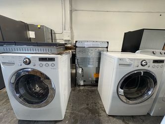 LG Front Load Washer and Dryer Set