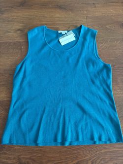 New with tag Charter Club knit sleeveless shell top size L. Turquoise color