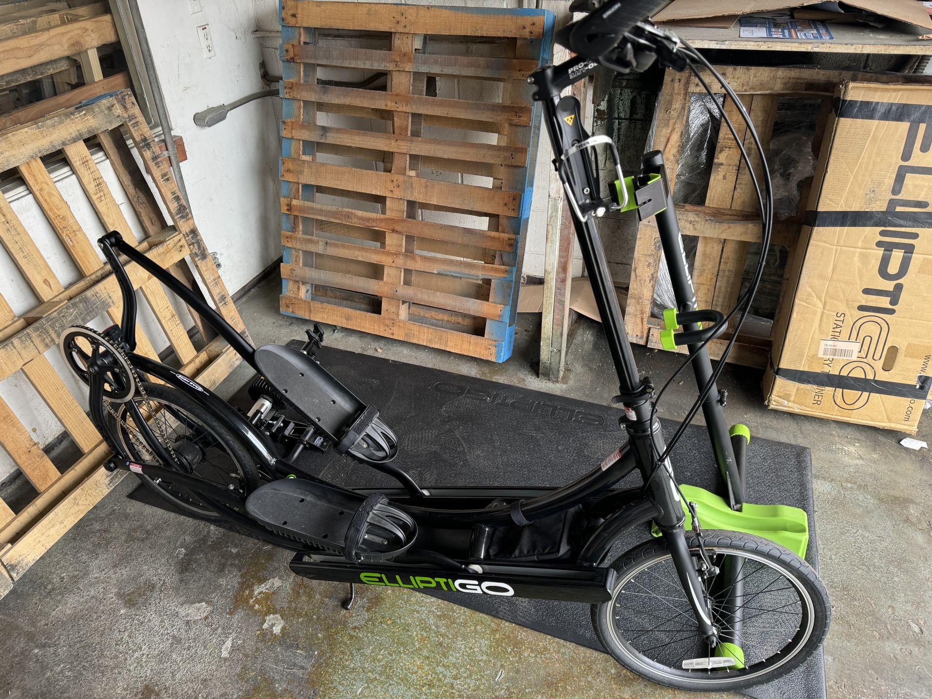 Elliptical Bike Elliptigo Plus Giant And Trek