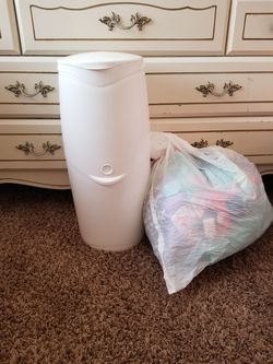 Diaper genie and 4t and 5t clothes