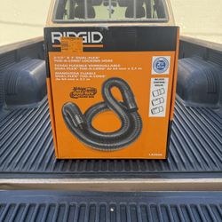 NEW RIDGID 2-1/2 in. x 7 ft. DUAL-FLEX Locking Vacuum Hose Kit