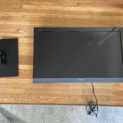 SONY 42” TV