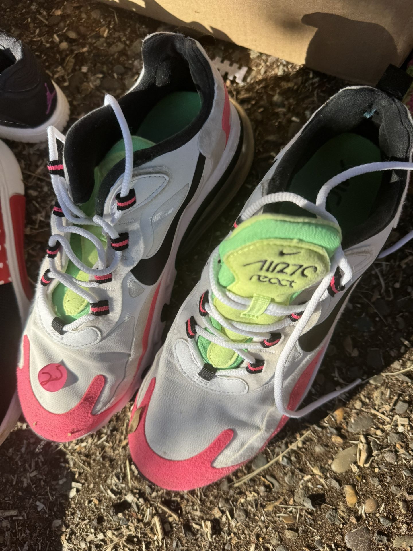 Nike 