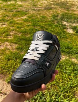 LV shoes