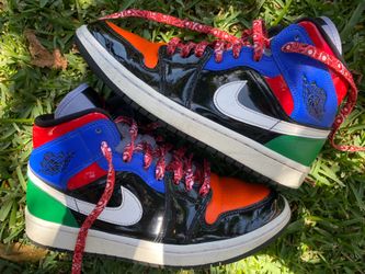 Jordan 1 Mid Sneakers