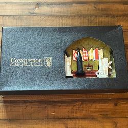 Vintage Conqueror Sculptured Chess Set Peter Ganine 