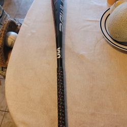 USA RAWLINGS BASEBALL BAT 27/16 - 2  5/8 BARREL $40. FIRM PRICE 