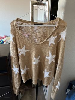 Olivaceous Long Sleeve Sweater Womens Small Beige With Stars Knit Cropped Sz S