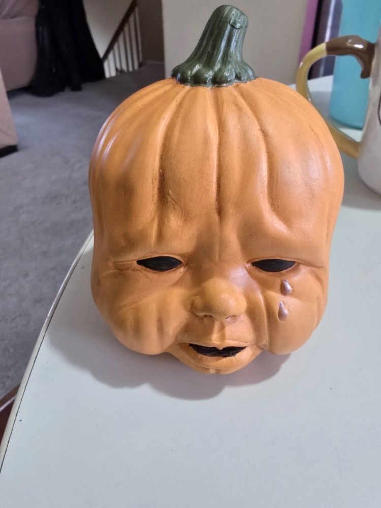 HALLOWEEN π VINTAGE CRYING JACK O LANTERN