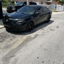 Toyota Camry 2010 Título Limpio Clean Title 