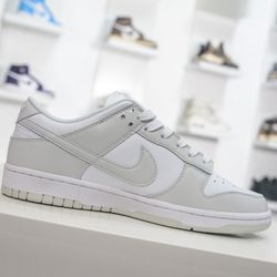 Nike Dunk Low Photon Dust 39