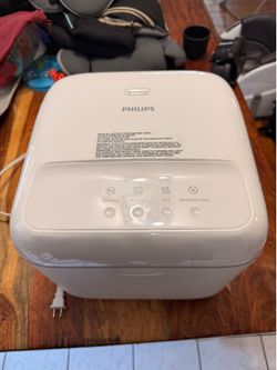 Phillips disinfecting machine