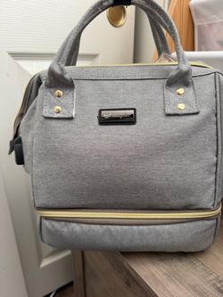 Pumping bag with cooler