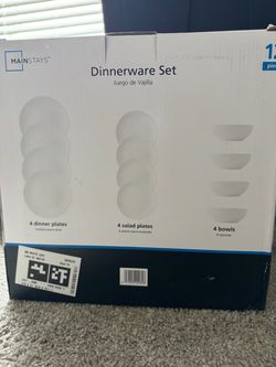 Mainstays dinner set