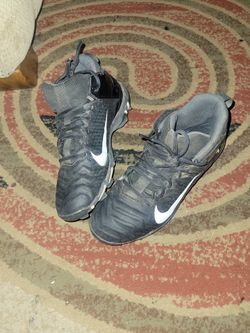 Football cleats