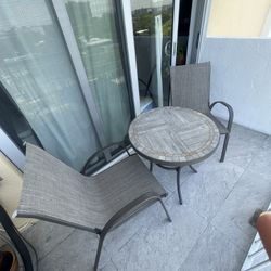 Patio Furniture - Table and Chairs