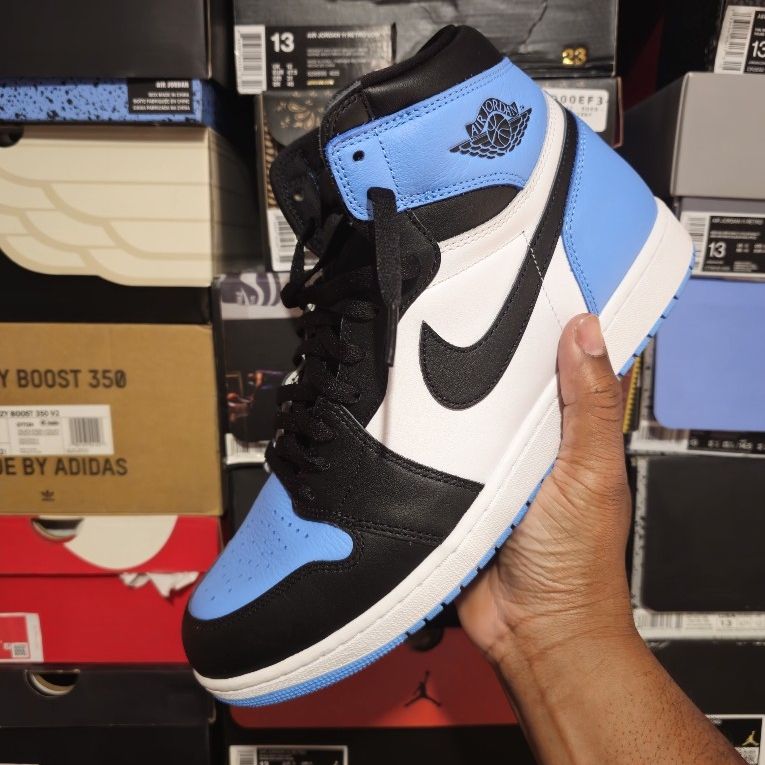 Jordan 1 UNC