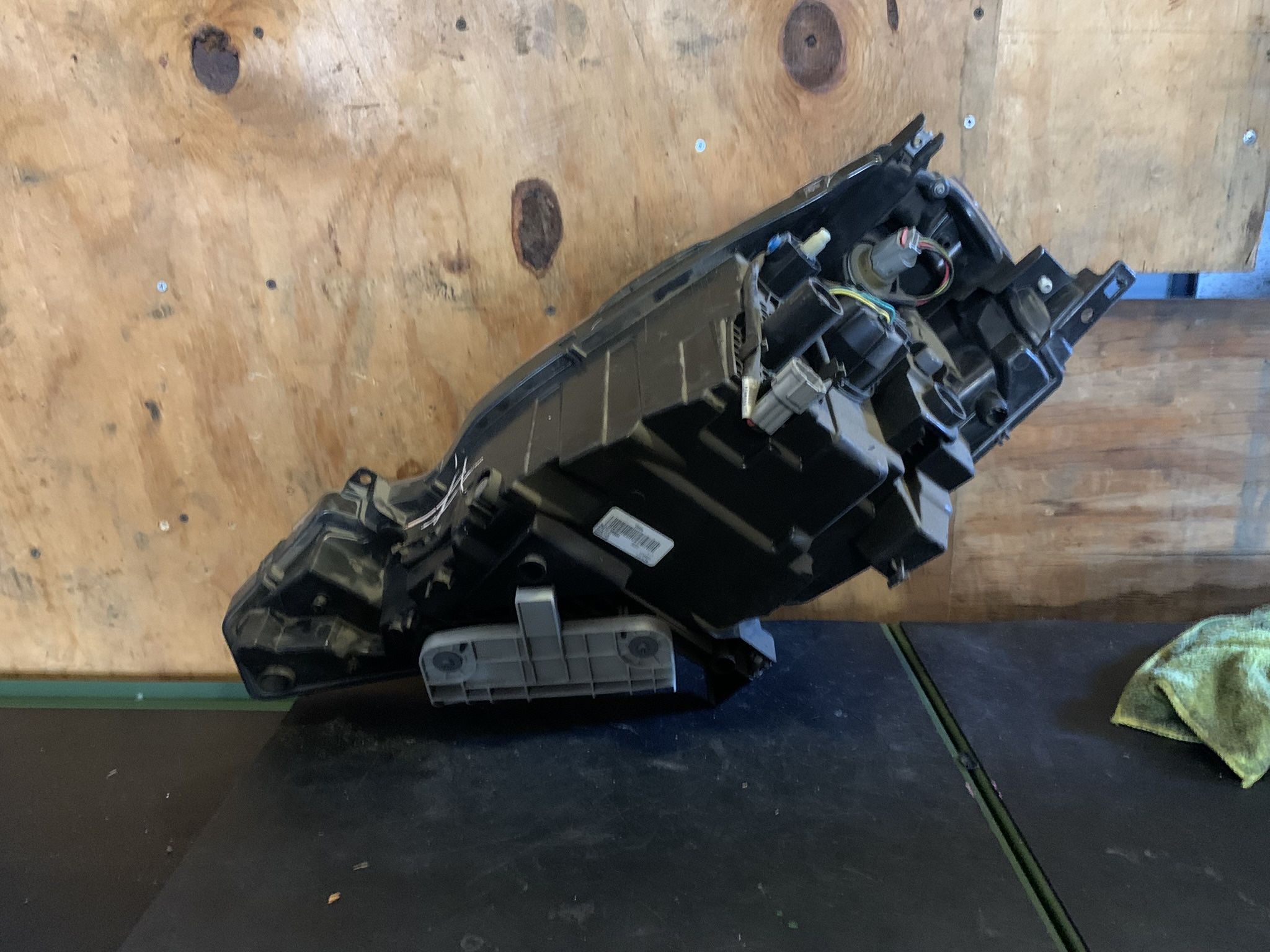 2013 2017 Nissan Leaf Passenger Right Headlight 