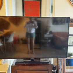 50 Inch Samsung TV 2017