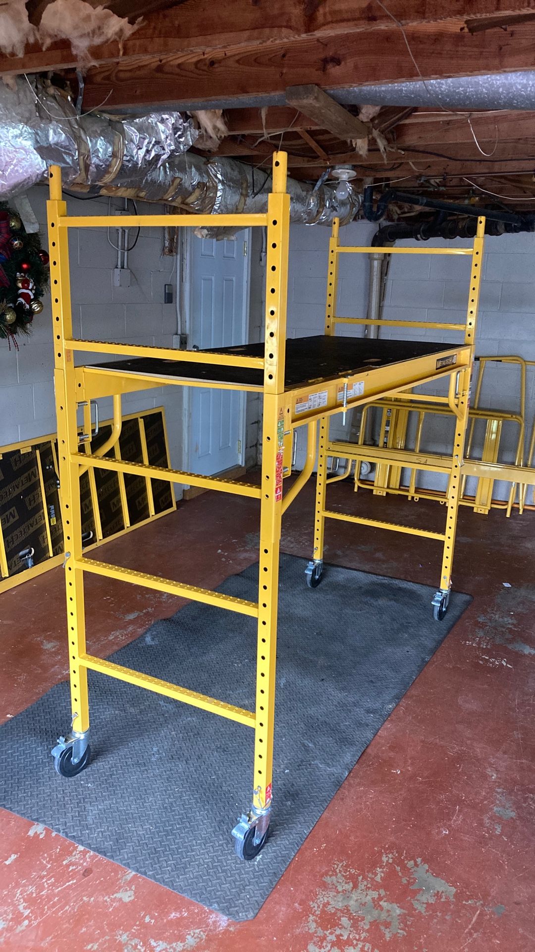 Scaffold S. 2 Set’s. Brand New. Used Just. One Week For A Project. And Don’t Need It. Any More.