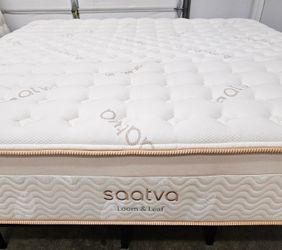 LIKE NEW! Loom & Leaf King Mattress - Delivery Available