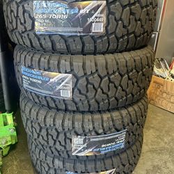 265/70/16 Blackhawk R/T Brand New