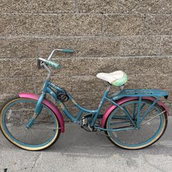 Schwinn Beach Cruiser 