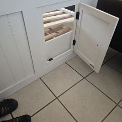 Twin XL, Twin with double bed and wardrobe, white 