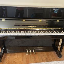 Hellet Davis Upright Piano