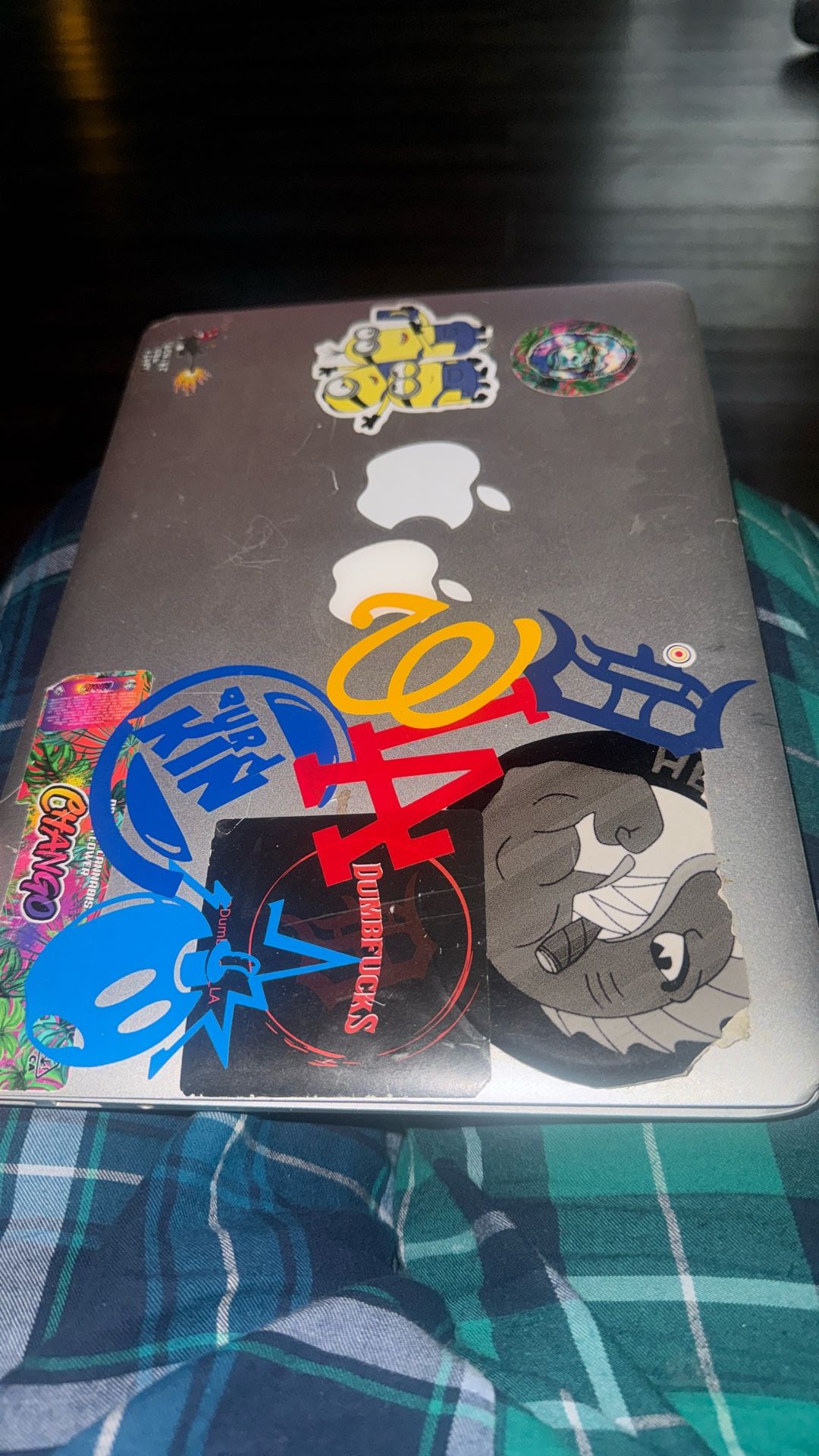 Apple Laptop 💻