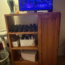 Solid wood storage cabinet / Dresser 