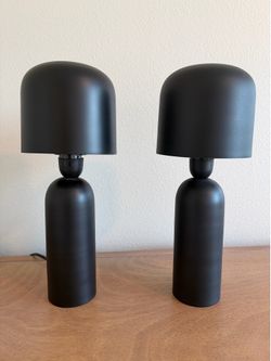 Modern Sculptural Table Lamps – Set of 2