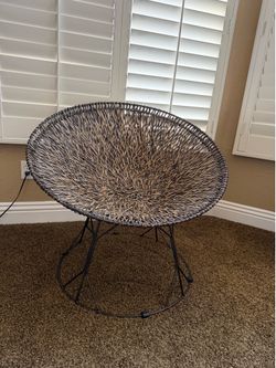 Chair brown wicker