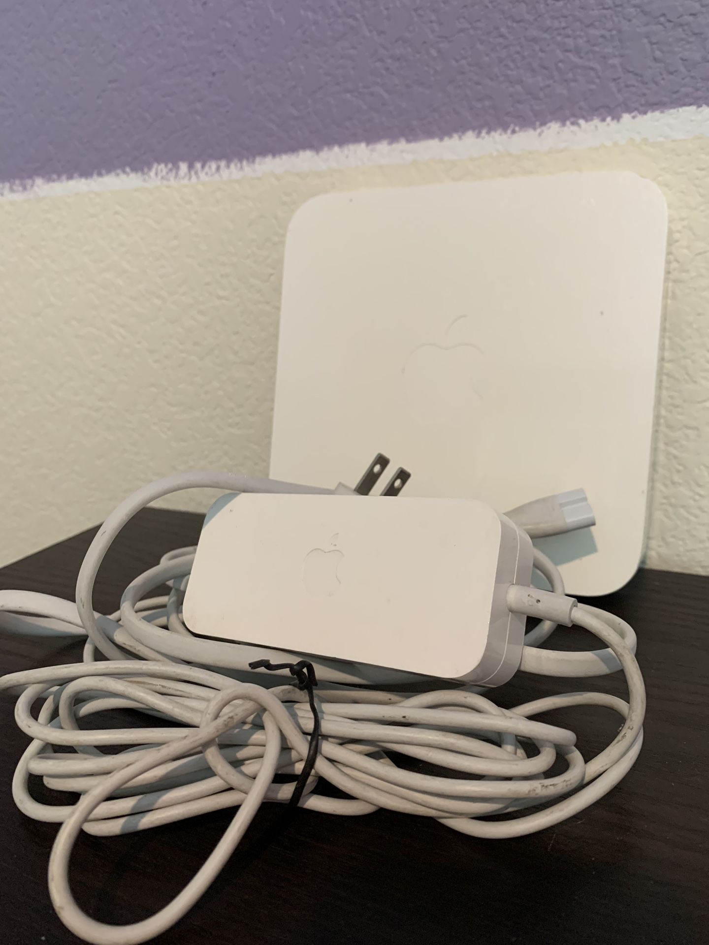 A1354 Apple AirPort Extreme Base Station