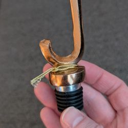 Metal Wine bottle stopper