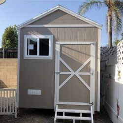 Sheds FREE WINDOW IF BOOK FOR TMR 