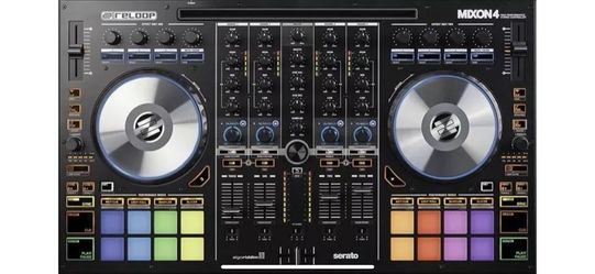 Reloop Mixon 4 With Flight Case