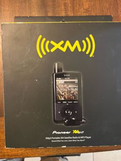 Xm satellite radio and mp3 player