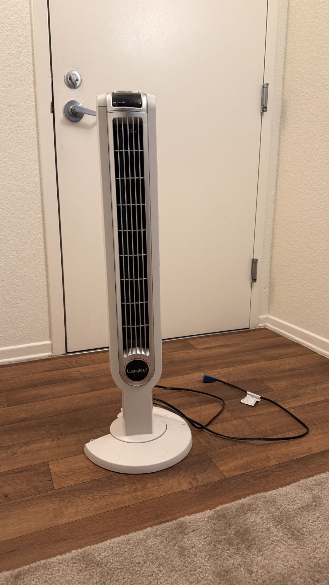 Lasko 36 in. H 3 speed Oscillating Tower Fan