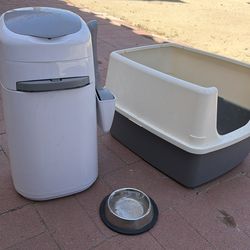 Cat littler box and litter genie