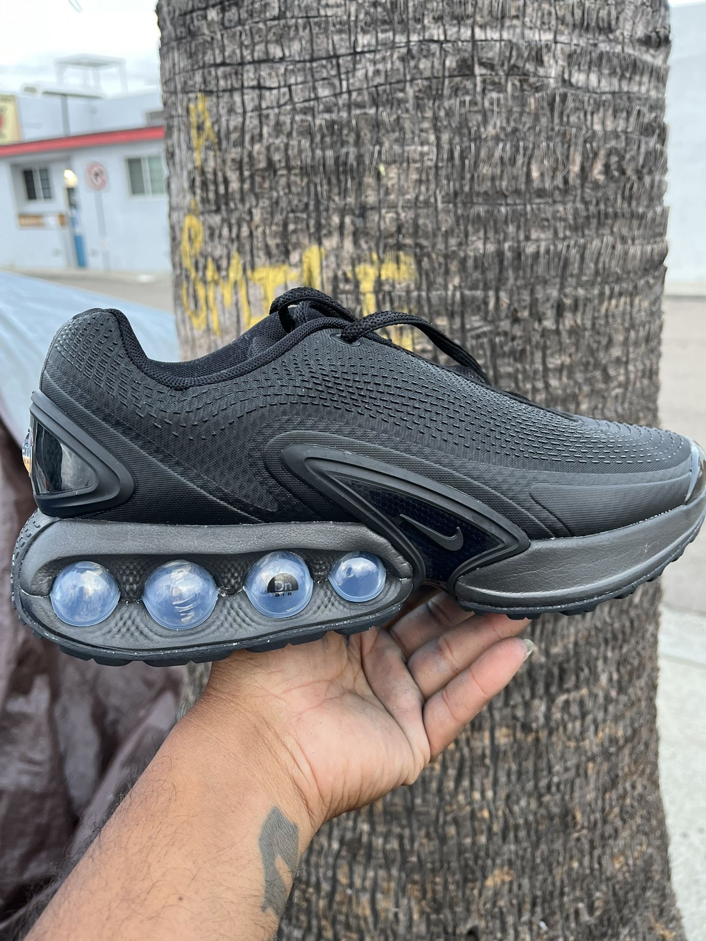 Nike Air Max 120$
