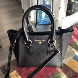 Black Michael Kors Purse