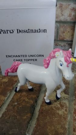 UNICORN CAKE TOPPER