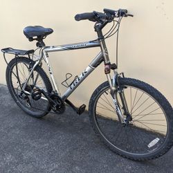 Trek 4100 26" 21-Speed Hybrid Gravel / Mountain / Road Bike + Insync Shocks + Light 21" Frame + Rack/Light + Tuned! (MSRP $450)