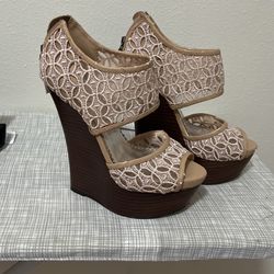 Babe Shoes  Size 6
