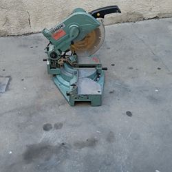 Hitachi 10" in Compound Miter Saw 